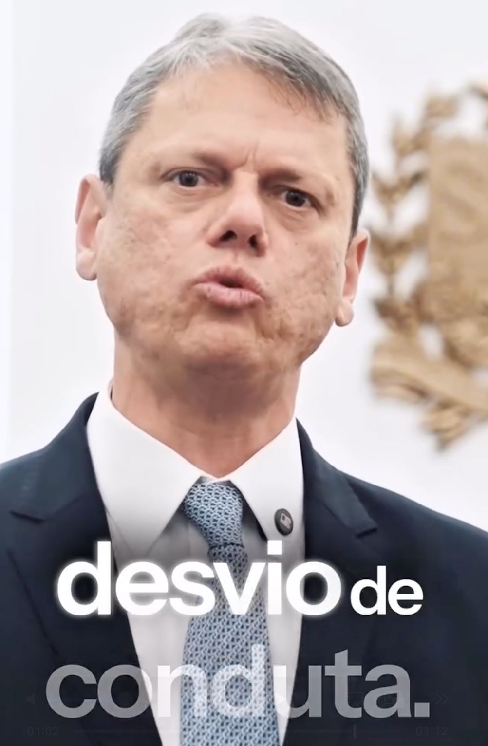 Tarcísio de Freitas protege aliados enquanto a corrupção bilionária avança em São Paulo