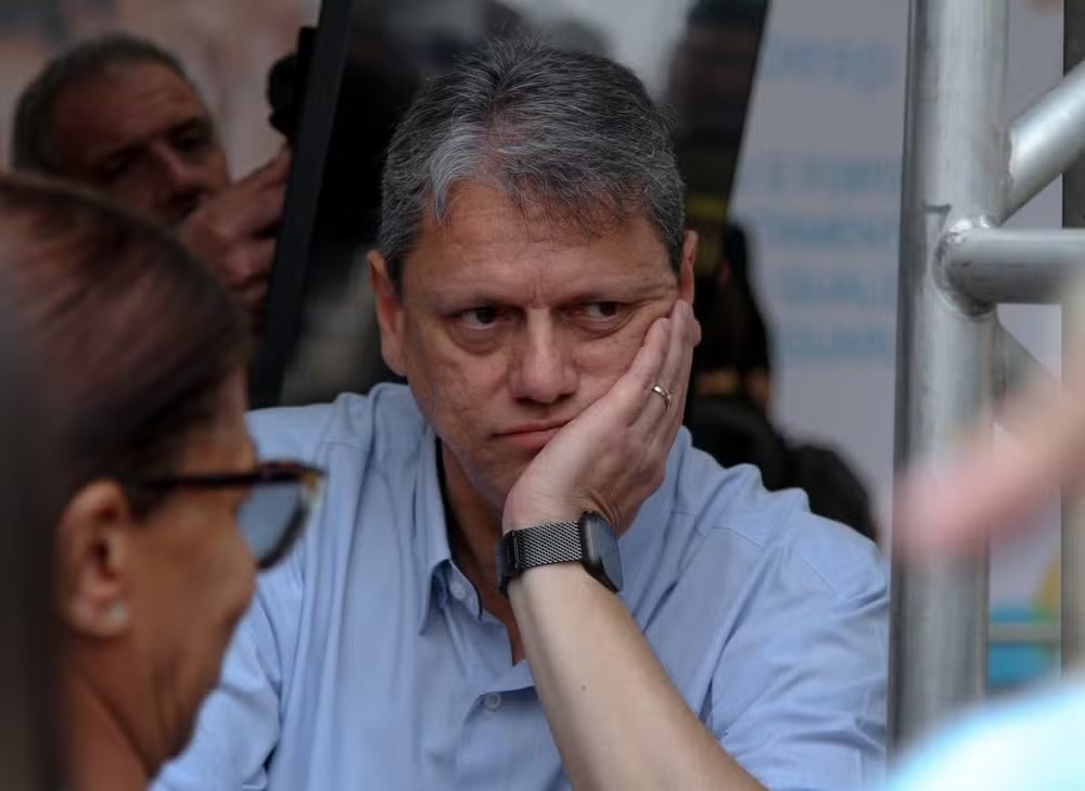 Para o governador Tarcísio tudo o que acontece de errado em São Paulo é culpa  do PCC
